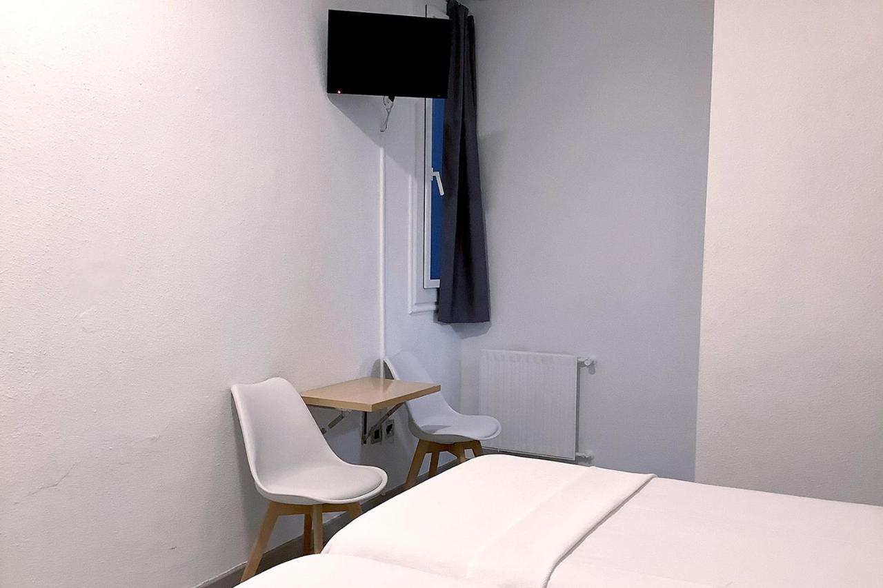 Pension Donostiarra San Sebastián Esterno foto